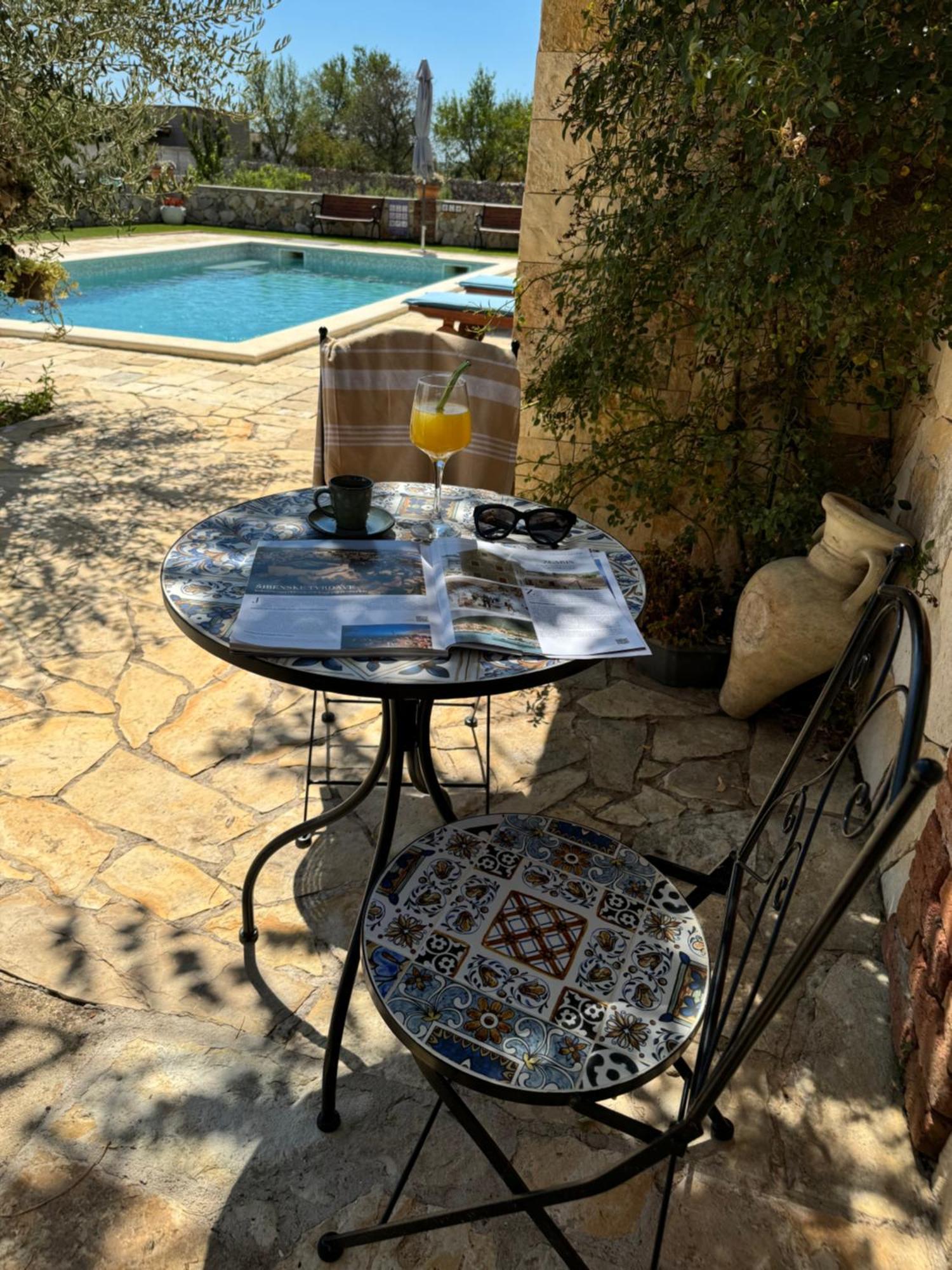 Sukošan Holiday Home Iva With Pool מראה חיצוני תמונה